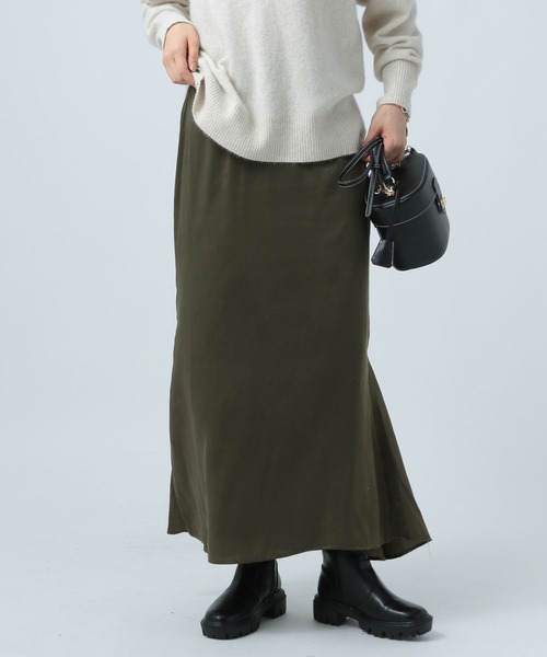 BAYFLOW（ベイフロー）の「バックドレープスカート（スカート・レディース・ベージュ/レッド/カーキ・SMALL/MEDIUM）」の17枚目の写真