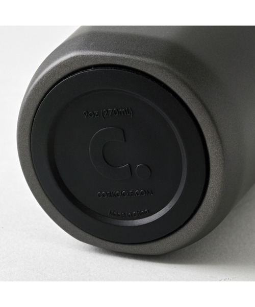 CORKCICLE（コークシクル）の「9oz/250ml COMMUTER CUP コミューターカップ 漏れない保温保冷タンブラー 360度全方向 プッシュ蓋式 CERAMIC SLATE/SNOWDRIFT/WALNUT [CORKCICLE/コークシクル]（グラス/マグカップ/タンブラー・メンズ・グレー/ブラウン/ホワイト系その他・ONE SIZE）」の14枚目の写真