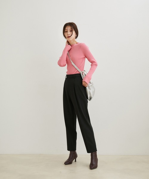 VIS（ビス）の「【HOT BEAUTY STRETCH】【洗える】ワンタックテーパードパンツ【sustainable】（その他パンツ・レディース・ブラック/ブラウン系その他/サックスブルー/キナリ/ライトグリーン・L/M/S/SS）」の13枚目の写真