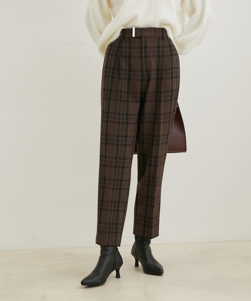 VIS（ビス）の「【HOT BEAUTY STRETCH】【洗える】ワンタックテーパードパンツ【sustainable】（その他パンツ・レディース・ブラック/ブラウン系その他/サックスブルー/キナリ/ライトグリーン・L/M/S/SS）」の17枚目の写真