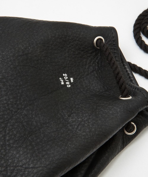 20/80（テゥエンティーエイティー）の「【20/80】トゥエンティーエイティー/SHRINK LEATHER GASSAI BAG（ボディバッグ/ウエストポーチ・メンズ・ブラック・F）」の8枚目の写真