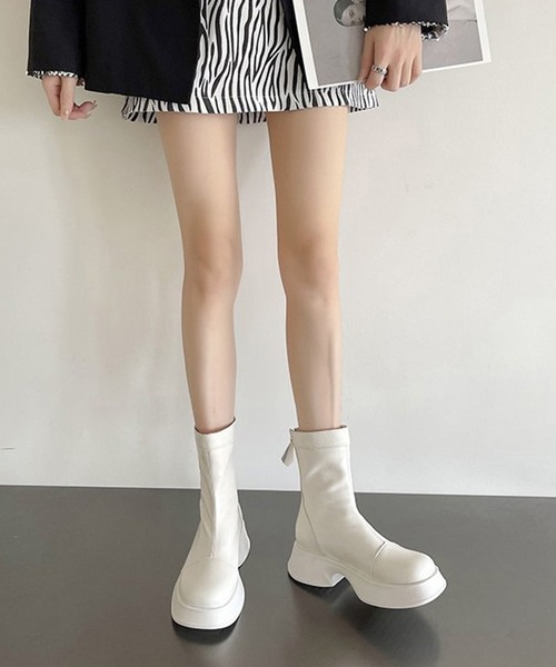 STYLEBLOCK（スタイルブロック）の「厚底バックファスナーブーツ（ブーツ・レディース・ブラック/カーキ/ホワイト系その他・38/40/36/39/37/35）」の9枚目の写真