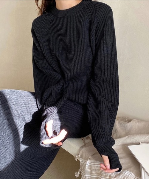 Didot.showroom（ディドット ショールーム）の「SET UP フィンガーホールリブニット（ニット/セーター・レディース・ブラック/ベージュ・FREE）」の2枚目の写真