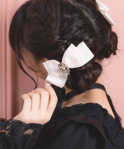 ROJITA(ロジータ)の「アンティーク調ハートビジュ付きリボンクリップSET(バレッタ/ヘアクリップ・レディース・アイボリー/マルチ/ブラック・FREE)」の9枚目の写真
