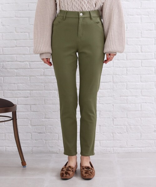 SHOO・LA・RUE（シューラルー）の「◆リラクシーな穿き心地が魅力【SS-3L】コットン ウルトラ スキニーパンツ（その他パンツ・レディース・ベージュ/ピンク系/ライトグリーン/ブラック/カーキ/ブルー・01/02/03/04/05/10）」の7枚目の写真