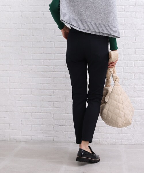 SHOO・LA・RUE（シューラルー）の「◆リラクシーな穿き心地が魅力【SS-3L】コットン ウルトラ スキニーパンツ（その他パンツ・レディース・ベージュ/ピンク系/ライトグリーン/ブラック/カーキ/ブルー・01/02/03/04/05/10）」の17枚目の写真