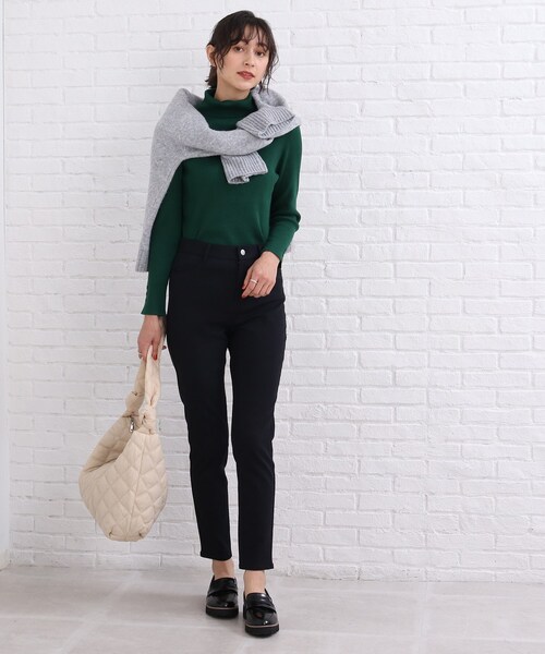 SHOO・LA・RUE（シューラルー）の「◆リラクシーな穿き心地が魅力【SS-3L】コットン ウルトラ スキニーパンツ（その他パンツ・レディース・ベージュ/ピンク系/ライトグリーン/ブラック/カーキ/ブルー・01/02/03/04/05/10）」の18枚目の写真