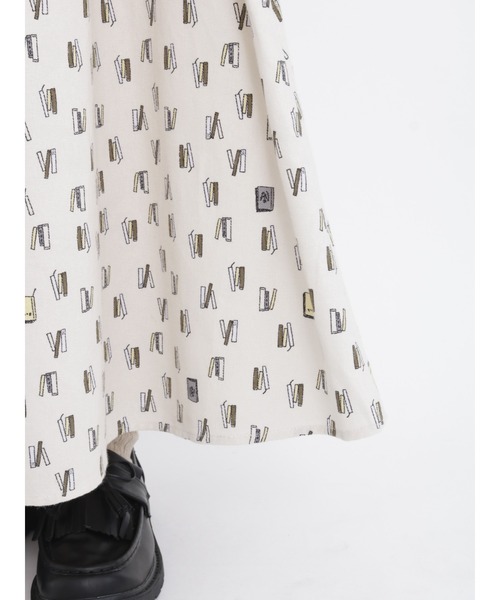 Samansa Mos2（サマンサ モスモス）の「BOOKプリント配色スカート（スカート・レディース・ブラック/グリーン/キナリ・ﾌﾘ-）」の19枚目の写真