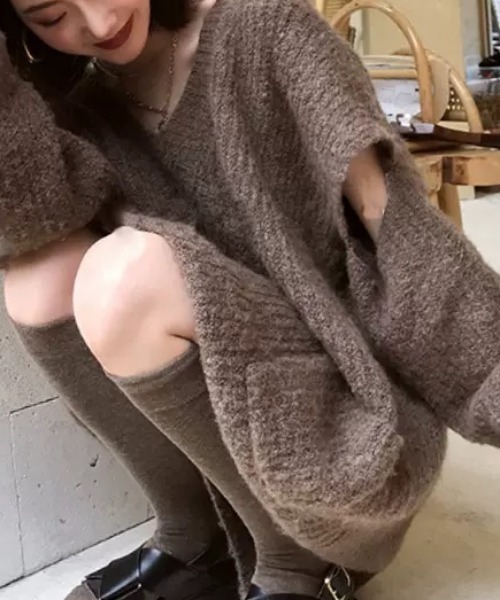 SEN TOKYO(セントーキョー)の「大人のカジュアルこなれ感。ルーズオープンスリーブVネックニット(ニット/セーター・レディース・ブラウン/ネイビー・FREE)」の21枚目の写真