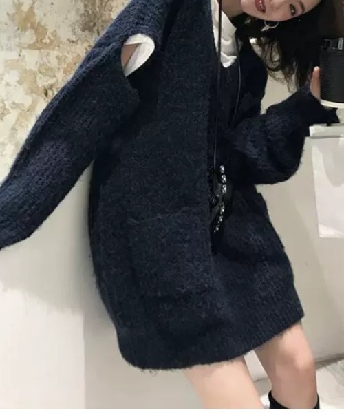 SEN TOKYO(セントーキョー)の「大人のカジュアルこなれ感。ルーズオープンスリーブVネックニット(ニット/セーター・レディース・ブラウン/ネイビー・FREE)」の20枚目の写真