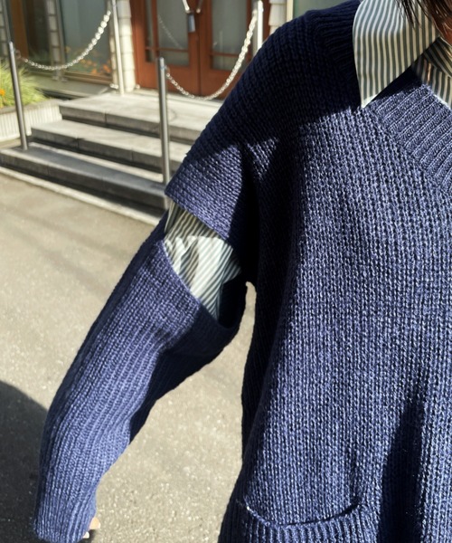 SEN TOKYO(セントーキョー)の「大人のカジュアルこなれ感。ルーズオープンスリーブVネックニット(ニット/セーター・レディース・ブラウン/ネイビー・FREE)」の7枚目の写真