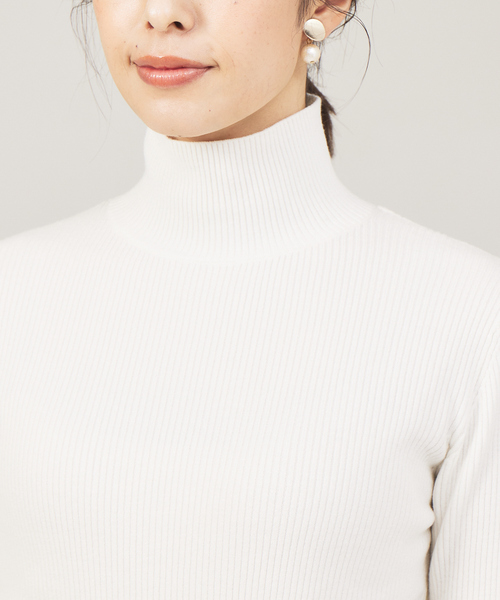 abahouse mavie（アバハウスマヴィ）の「ストレッチリブプルオーバー（ニット/セーター・レディース・ホワイト/グリーン/ブラック/アイボリー・フリー）」の10枚目の写真