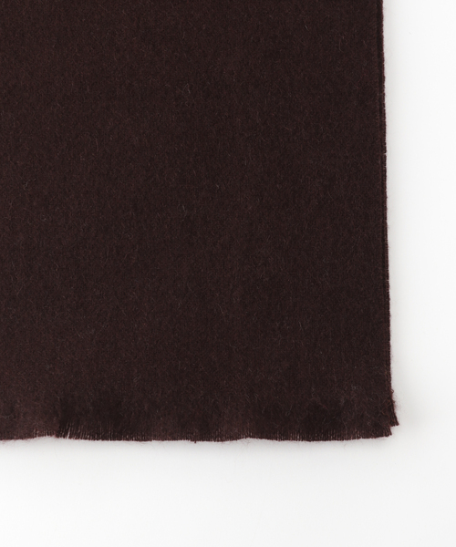 EDIFICE（エディフィス）の「AX カシミヤ ソリッドマフラー（マフラー・メンズ・ライトブルー/ボルドー/マスタード・FREE）」の5枚目の写真