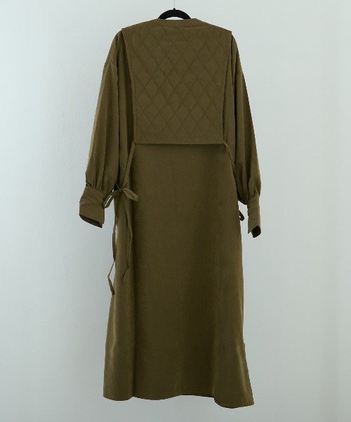 PAPAVER（パパヴェル）の「【papaver】キルティングレイヤード風OP（ワンピース・レディース・カーキ/スミクロ・MEDIUM）」の5枚目の写真