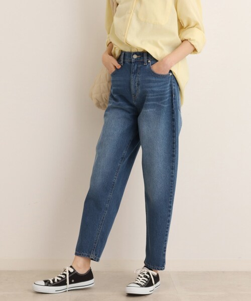 SHOO・LA・RUE（シューラルー）の「◆一本は揃えておくべき◎デニムテーパードパンツ（デニムパンツ・レディース・ライトブルー/ホワイト/ネイビー・10/05/03/04/01/02）」の2枚目の写真