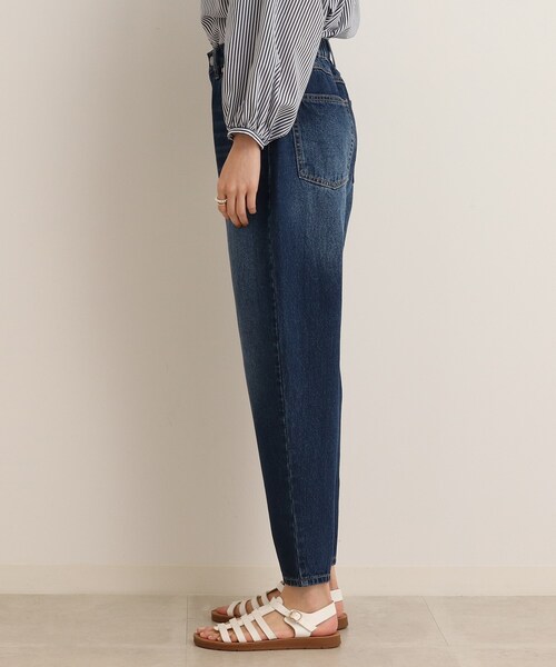 SHOO・LA・RUE（シューラルー）の「◆一本は揃えておくべき◎デニムテーパードパンツ（デニムパンツ・レディース・ライトブルー/ホワイト/ネイビー・10/05/03/04/01/02）」の5枚目の写真