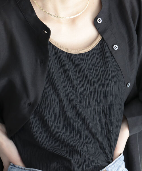 fredy emue（フレディエミュ）の「カット楊柳2wayタンクトップ（タンクトップ・レディース・ブラック/アイボリー/チャコールグレー/ブルー・38）」の8枚目の写真