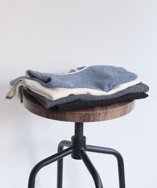 fredy emue（フレディエミュ）の「カット楊柳2wayタンクトップ（タンクトップ・レディース・ブラック/アイボリー/チャコールグレー/ブルー・38）」の10枚目の写真