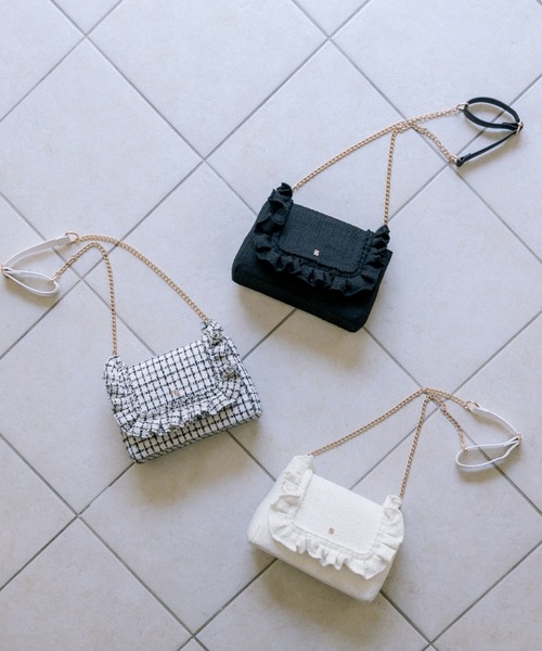 OLIVE des OLIVE（オリーブデオリーブ）の「ツイードフリルショルダー　1031120120（ショルダーバッグ・レディース・ブラック/チェック/アイボリー/サックスブルー・FREE）」の5枚目の写真