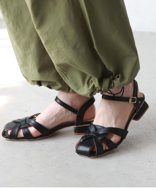 archives（アルシーヴ）の「ヒールグルカサンダル（サンダル・レディース・アイボリー/グリーン/ブラック・SMALL/MEDIUM）」の3枚目の写真