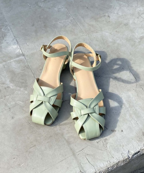 archives（アルシーヴ）の「ヒールグルカサンダル（サンダル・レディース・アイボリー/グリーン/ブラック・SMALL/MEDIUM）」の5枚目の写真