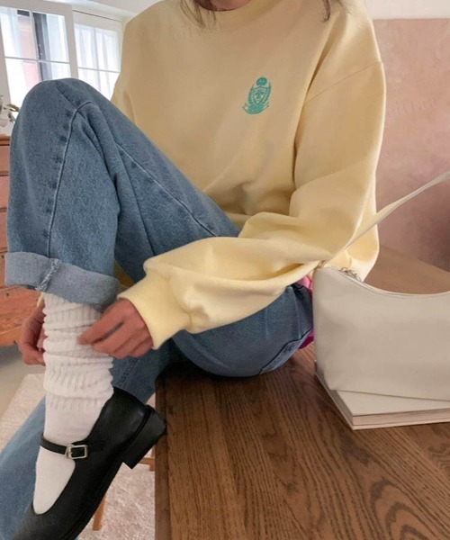 Dalfwin（ダールフィン）の「シャーベットカラーリーフ刺繍ロゴスウェット（スウェット・レディース・ピンク/ブルー/イエロー/アイボリー・FREE）」の3枚目の写真