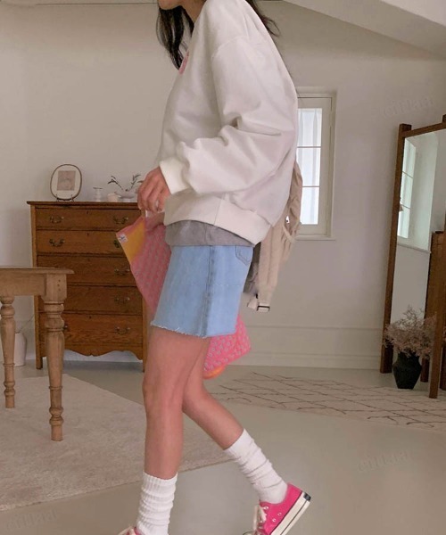 Dalfwin（ダールフィン）の「シャーベットカラーリーフ刺繍ロゴスウェット（スウェット・レディース・ピンク/ブルー/イエロー/アイボリー・FREE）」の21枚目の写真