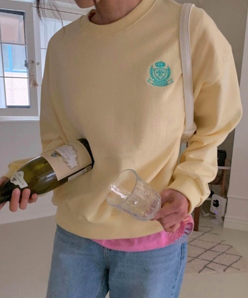 Dalfwin（ダールフィン）の「シャーベットカラーリーフ刺繍ロゴスウェット（スウェット・レディース・ピンク/ブルー/イエロー/アイボリー・FREE）」の8枚目の写真