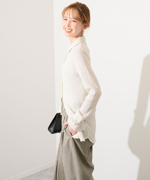 SLOBE IENA(スローブイエナ)の「クリンクルフィットポロ襟シャツ(ポロシャツ・レディース・アイボリー/ライトグリーン/オレンジ・FREE)」の4枚目の写真