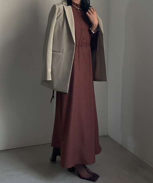 Ameri(アメリ)の「KOMON PATTERN VOLUME DRESS(ワンピース・レディース・ブラック/ブラウン/アイボリー・MEDIUM/SMALL)」の10枚目の写真