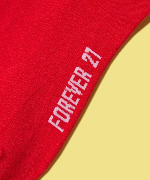 FOREVER 21(フォーエバー トゥエンティーワン)の「カラーメロウソックス(ソックス/靴下・レディース・ライトブルー/レッド系その他/ピンク系その他/オフホワイト・FREE)」の6枚目の写真