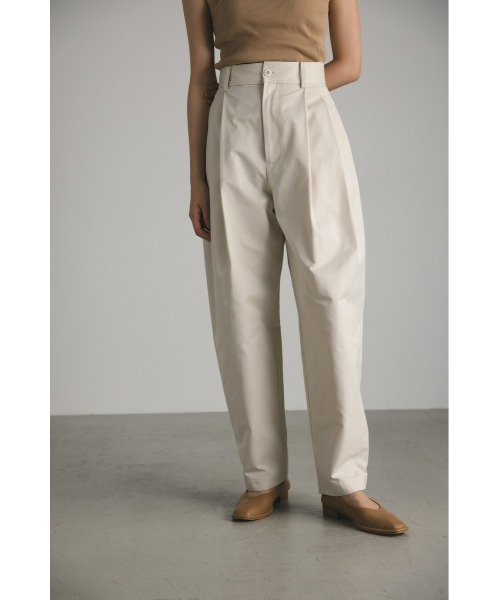 STYLEMIXER(スタイルミキサー)の「フォルムコットンパンツ(その他パンツ・レディース・アイボリー/グレー・SMALL/MEDIUM)」の6枚目の写真