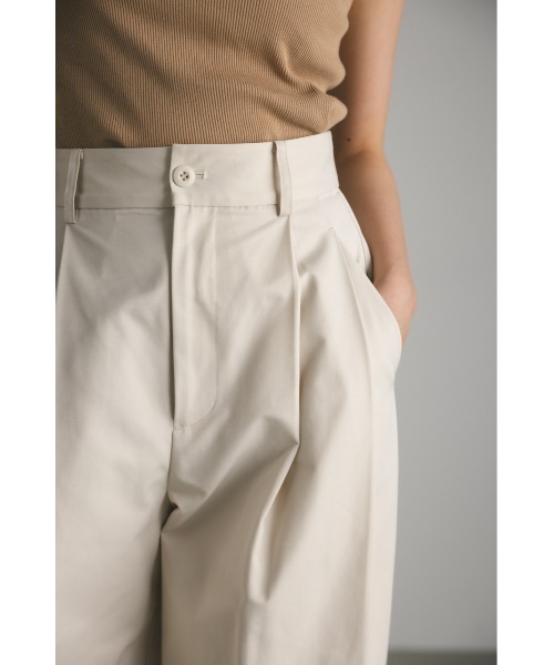 STYLEMIXER(スタイルミキサー)の「フォルムコットンパンツ(その他パンツ・レディース・アイボリー/グレー・SMALL/MEDIUM)」の7枚目の写真