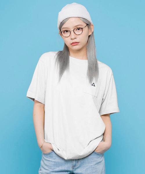 GERRY（ジェリー）の「GERRY ジェリー ブランド ロゴ 胸ポケット バックプリント 刺繍 クルーネック 半袖 Tシャツ ティーシャツ（Tシャツ/カットソー・メンズ・ブラック/アッシュグレー/ダークグリーン/グレイッシュベージュ/ブラック系その他/ブルー系その他/ホワイト系その他/ネイビー/イエロー系/グリーン系/ネイビー系/ブラック系/ベージュ系/ブルー系その他2/ホワイト系/ベージュ系その他2/グリーン系その他2/ホワイト系その他2/ブラック系その他2・L/LL/M）」の4枚目の写真