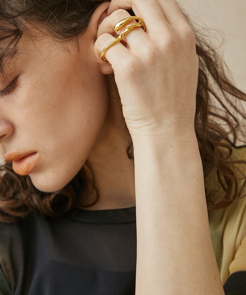 PUBLIC TOKYO（パブリックトウキョウ）の「【2way】サージカルステンレス2WAYニュアンスフィンガーリング/イヤーカフ（リング・レディース・ゴールド/シルバー・FREE）」の12枚目の写真