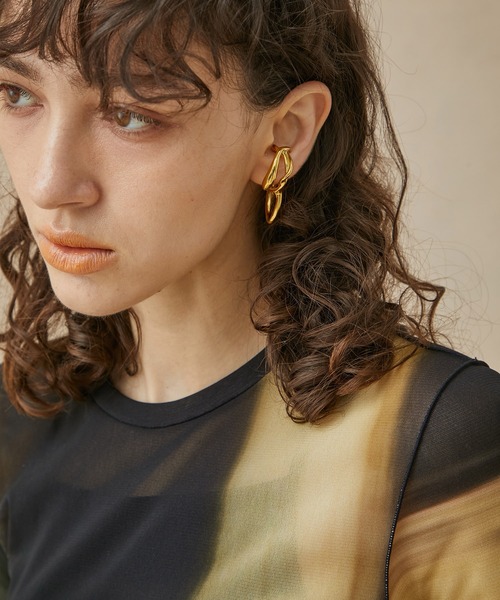 PUBLIC TOKYO（パブリックトウキョウ）の「【2way】サージカルステンレス2WAYニュアンスフィンガーリング/イヤーカフ（リング・レディース・ゴールド/シルバー・FREE）」の18枚目の写真