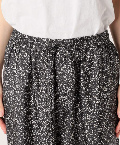 BANANATIME（バナナタイム）の「【BANANATIME / バナナタイム】別注 PAINTED SPOTS EASY PANT（その他パンツ・レディース・ブラック・38/36）」の10枚目の写真