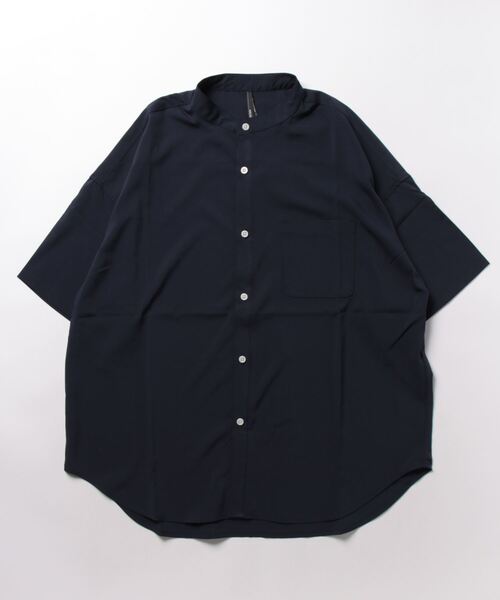 THISIS(ディスイズ)の「ポリストレッチ ルーズフィット バンドカラーシャツ レディース(シャツ/ブラウス・レディース・チャコール/サックスブルー/グリーン/ブラック/ホワイト/パープル/ネイビー/グレイッシュベージュ・LARGE/X-LARGE/MEDIUM)」の10枚目の写真