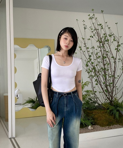 by muni:r(バイ ムニール)の「デイリークロップド半袖Tシャツ(Tシャツ/カットソー・レディース・ネイビー/ピンク/ホワイト/ブラック/ブルー・FREE)」の8枚目の写真