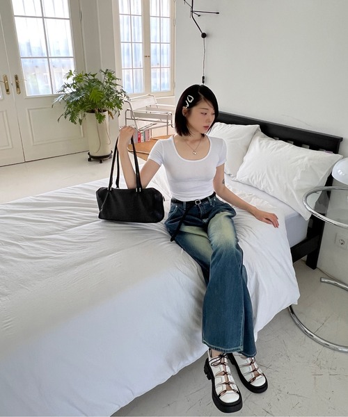 by muni:r(バイ ムニール)の「デイリークロップド半袖Tシャツ(Tシャツ/カットソー・レディース・ネイビー/ピンク/ホワイト/ブラック/ブルー・FREE)」の18枚目の写真