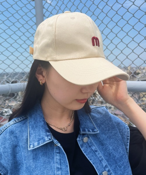 CLEA(クレア)の「【全5色】m字フロント刺繍キャップ(キャップ・レディース・ブルー/アイボリー/ブラック/オレンジ/イエロー・FREE)」の22枚目の写真