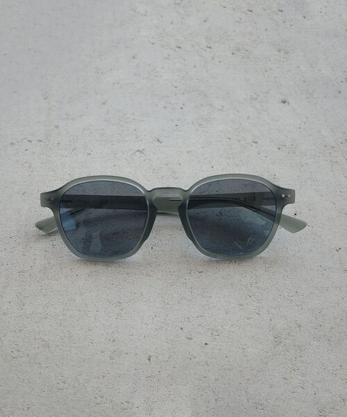 BEAUTY&YOUTH UNITED ARROWS(ビューティーアンドユースユナイテッドアローズ)の「<OWL MILS> Frigg BL-003/アイウェア(メガネ・メンズ・グレー/ブラック・FREE)」の2枚目の写真
