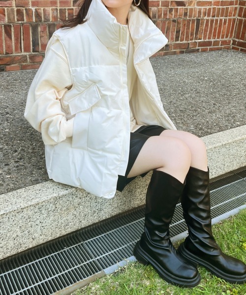 CLEA（クレア）の「スタンドカラーフェイクダウン/中綿オーバーサイズベスト（ダウンベスト・レディース・アイボリー/ブラック/ピンク・L/M/S）」の14枚目の写真