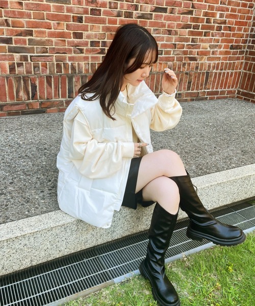 ピンクハウス　F Fit ダウンベスト 花柄裏地 黒 ピンクハウスのPINK HOUSE 2022 Ealry Springカタログ｜PINK
