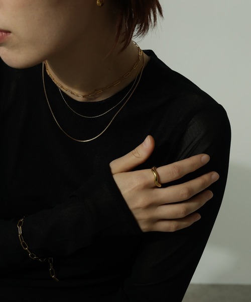 ORLEAN(オルレアン)の「金属アレルギー対応 ニュアンスデザインリング 11号 サージカルステンレス(リング・レディース・シルバー/ゴールド・11号)」の10枚目の写真