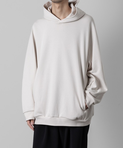 ATTACHMENT（アタッチメント）の「CO/PE ダブルニットフーディー