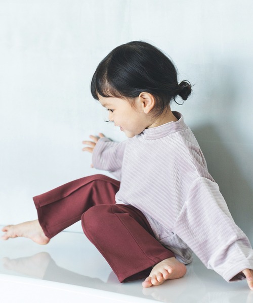 ooju（オージュ）の「【ooju】フレアパンツ（その他パンツ・キッズ・ボルドー/カーキ/チャコールグレー・1/2/3/4）」の3枚目の写真