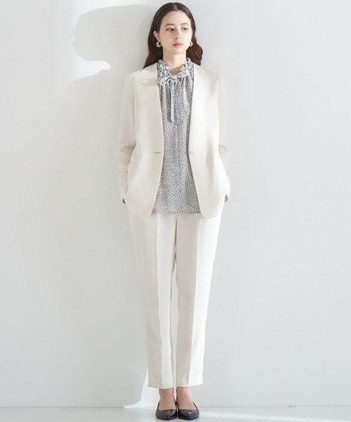 Tiara(ティアラ)の「イージータックパンツ(その他パンツ・レディース・アイボリー/ネイビー/ブラック・3/4/1/2)」の9枚目の写真