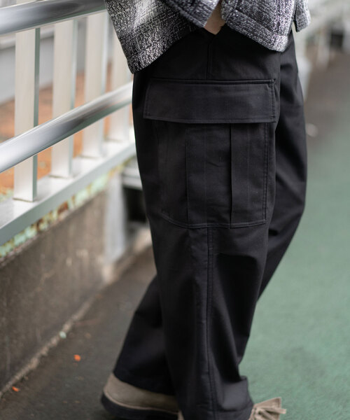 417 EDIFICE（フォーワンセブンエディフィス）の「M-51 EASY PANTS / ミリタリーカーゴパンツ（カーゴパンツ・メンズ・ブラック/カーキ/チャコールグレー・SMALL/MEDIUM/LARGE）」の15枚目の写真