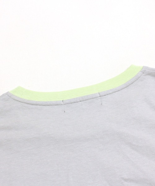 RNA（アールエヌエー）の「M2202 ＲＮＡカラーコンビＢＩＧロンＴ（Tシャツ/カットソー・レディース・グレー/ホワイト×ネイビー/ピンク/スミクロ/ブラウン/ライトブルー・MEDIUM）」の19枚目の写真